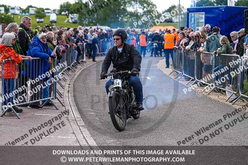 Vintage motorcycle club;eventdigitalimages;no limits trackdays;peter wileman photography;vintage motocycles;vmcc banbury run photographs